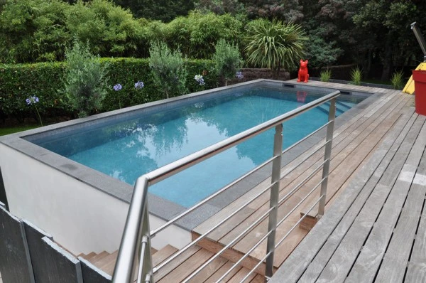Dallage, terrasse bois piscine
