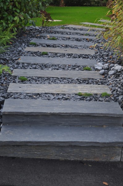 Escalier, pas japonais en ardoise