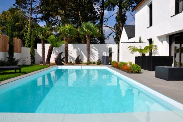 Dallage piscine - paysagiste Vannes