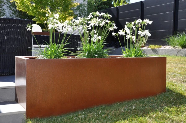 Pot en corten - paysagiste Vannes