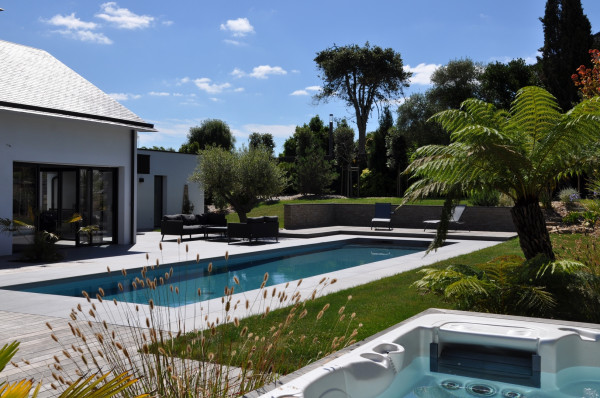 Dallage piscine, terrasse bois