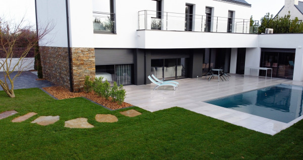 Terrasse dallage céramique sur plots