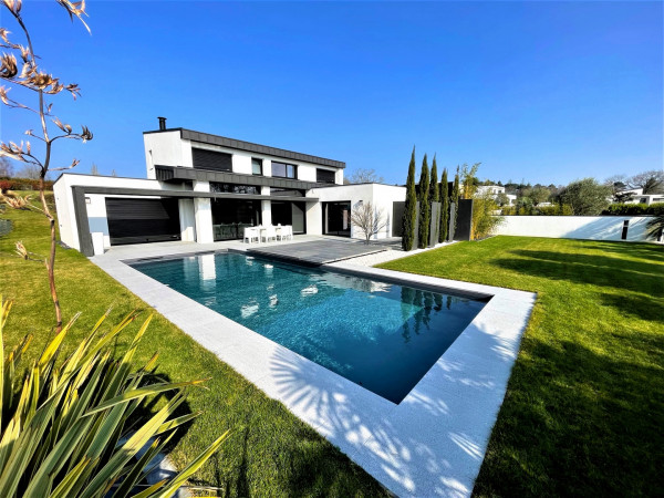 Abords de piscine