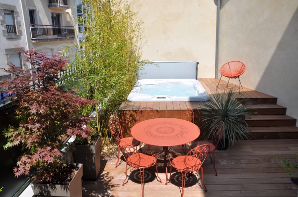 Intégration bois SPA - paysagiste Vannes