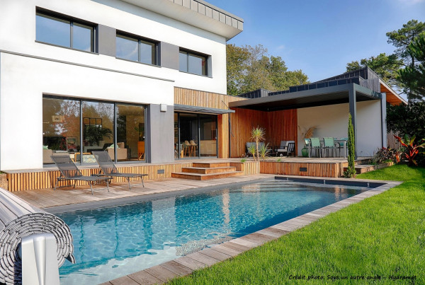 Abords de piscine (photo ©Sous Un Autre Angle) - paysagiste Vannes