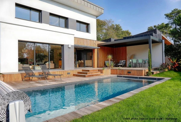 Abords de piscine (photo ©Sous Un Autre Angle) - paysagiste Vannes