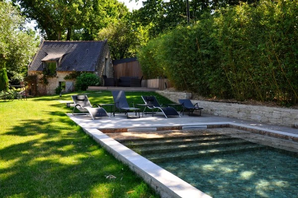 Abords de piscine - paysagiste Vannes