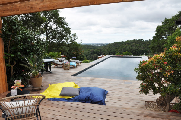 Abords de piscine - paysagiste Vannes