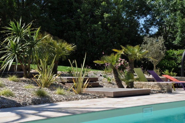 Abords de piscine - paysagiste Vannes